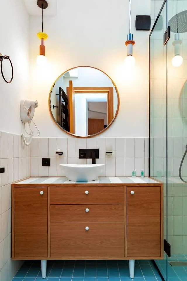Daire Stylish 2Br Apt W Huge Terrace In Old Tiflis Gürcistan