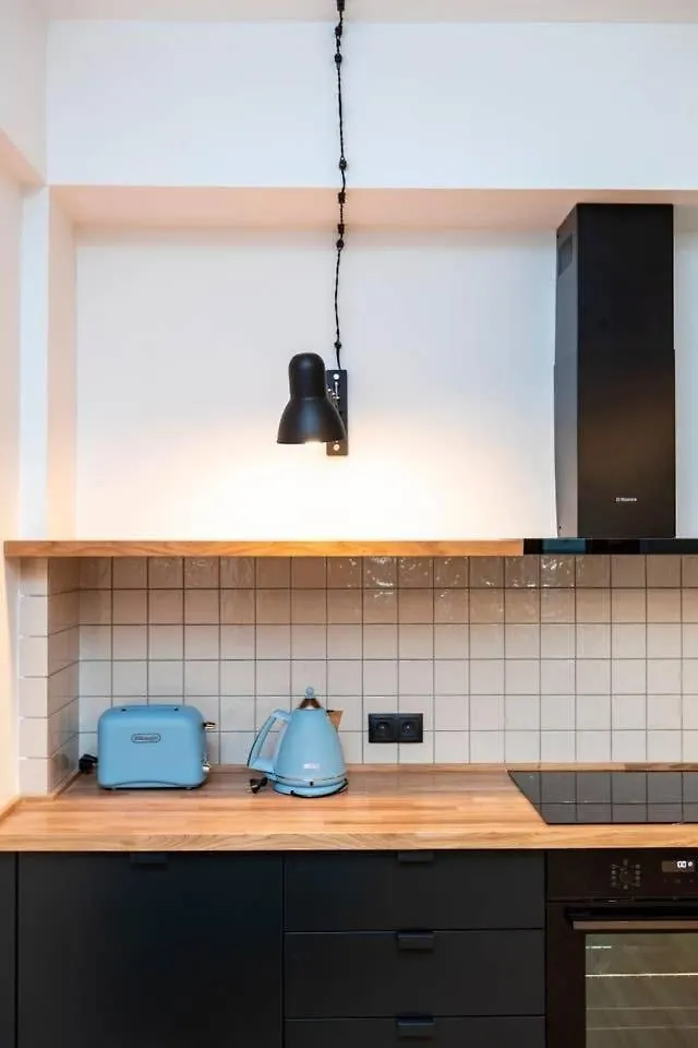 Stylish 2Br Apt W Huge Terrace In Old Tiflis 0*,